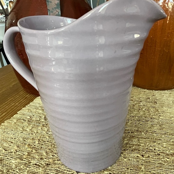 Portmeirion Lavender Pitcher - Picture 6 of 10